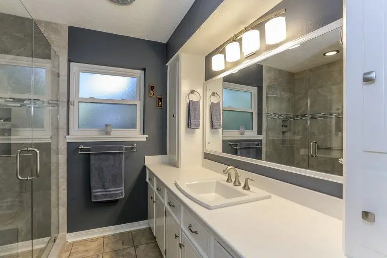 bathroom renovation contractor