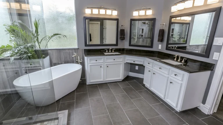 Modern Bathroom Remodel in Oak Ridge, TX